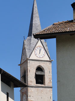 Campanile di Romeno